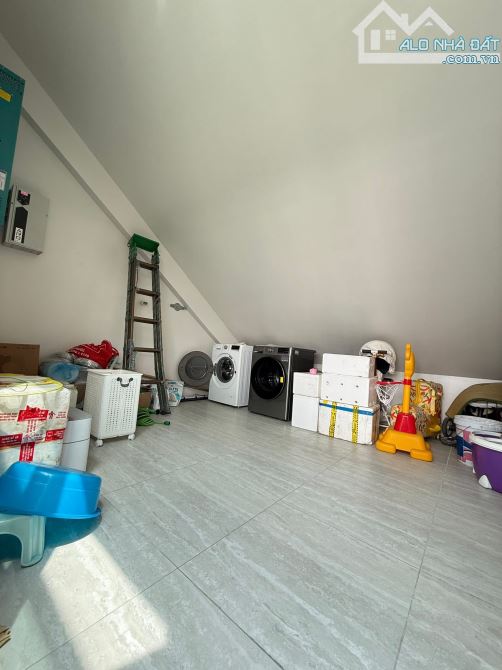 BÁN NHÀ LIỀN KỀ SIÊU ĐẸP – KĐT LÊ TRỌNG TẤN – 96M², 5 TẦNG, THANG MÁY – 25.5 TỶ - 20