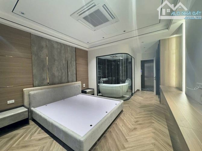 Bán Nhà Phố Trạm DT 45m2 MT 4m Lô Góc 7 Tầng Thang Máy Kinh Doanh Sầm Uất. - 4
