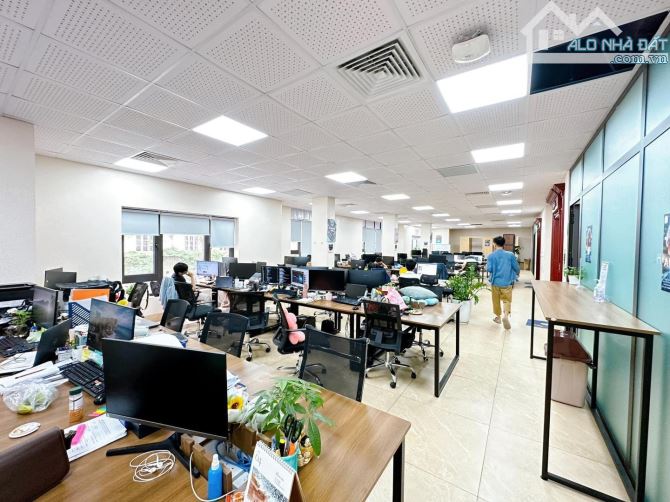 Bán tòa VP, phố Nguyễn Hữu Thọ, đường đôi 6 làn ô tô, DT 550m2x 10T, MT 21.5m, giá 252 Tỷ - 2