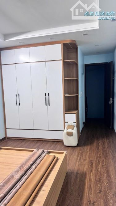 Bán nhà Thanh Xuân- Diện tích 50m2- Nhà dân xây 5 tầng -8 tỉ - 2