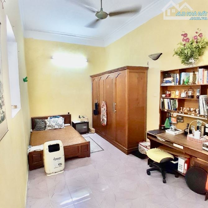 PHÂN LÔ HỒNG HÀ -MẶT NGÕ THÔNG-Ô TÔ ĐỖ CỬA- VỈA HÈ- MẶT TIỀN QUYỀN LỰC - ĐẦU TƯ GIỮ TIỀN - - 2