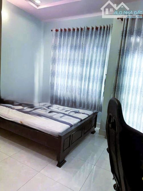 BÁN NHÀ NGAY TRUNG TÂM BÌNH TÂN, HẺM SỐ 2, DT 49M2, 4 TẦNG, 4PN, SỔ HỒNG RIÊNG - GIÁ CHỈ - 2
