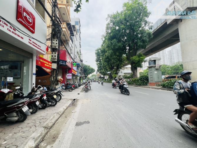 Đường Láng thế đất vàng 84m chỉ 16,5 tỷ, gần mặt đường, sổ chinhs chủ vuông vắn - 2