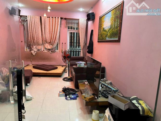 Giá chỉ 6 tỷ. Bán gấp nhà 1T3L mặt tiền đường chính N4 kdc Bửu Long. 4,2x20m. SHR - 2