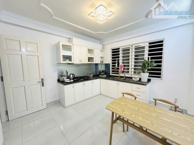 Bán Nhà MT Nguyễn Phúc Nguyên Phường 9 Quận 3 Giá 23.5 Tỷ - 2