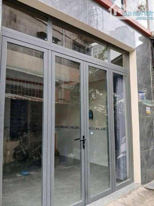 Cho thuê nhà 3 tầng đường Mậu Thân nối dài 7 triệu - 2
