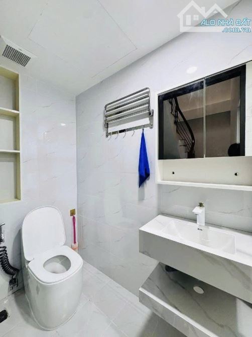Nguyễn An Ninh - Nhà phân lô - tặng full nội thất -NGÕ RỘNG THOÁNG - 35 m - Zá chỉ 5.x tỷ - 2