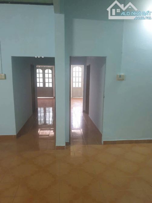 Bán nhà cấp 4 hẻm đường 102 p Tăng Nhơn Phú A Tp Thủ Đức - 2