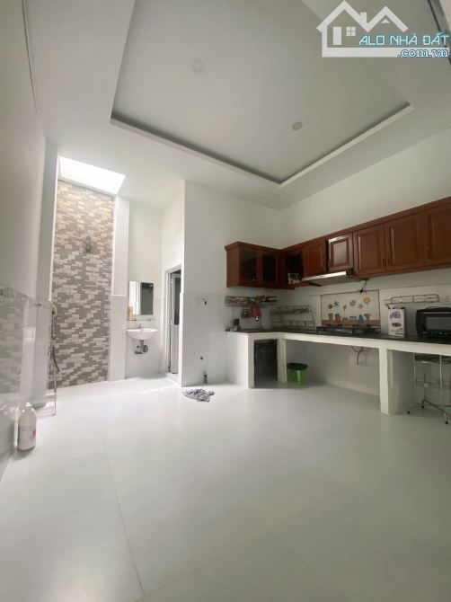 KHU PHÂN LÔ — ĐƯỜNG 6M THÔNG TỨ TUNG — 3 TẦNG 52M2 HOÀN CÔNG CHUẨN — CHỈ 5.x ĐỒNG💰 - 2