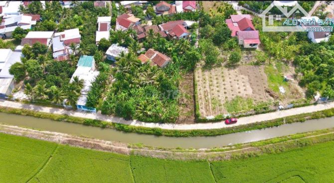 Bán đất đường Liên Thôn rộng 5m - xã Diên Khánh ( Diên Toàn cũ ) - giá 2.1 tỷ - 2