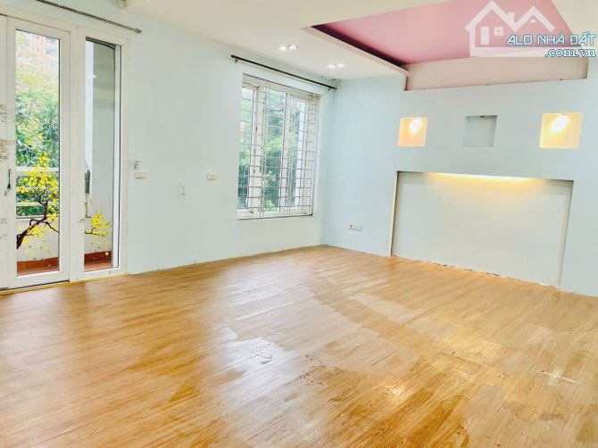 Cho thuê biệt thự Mỗ Lao - Hà Đông. DT 205m2, 4 tầng thang máy, full điều hòa. Ô tô đỗ cửa - 2
