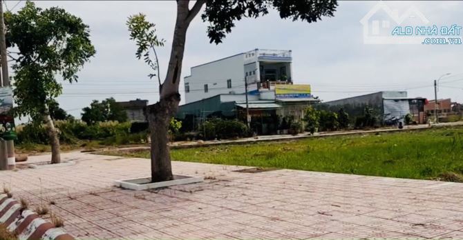 Tôi chính chủ bán rẻ lô đất 100M2 KDC Cảng Phước Đông Giá chốt 1TY550 SHR - 2