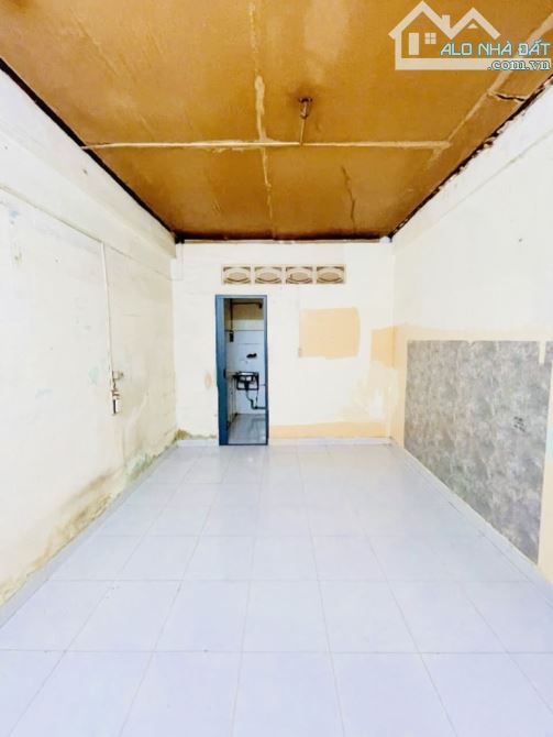 BÁN NHÀ 2 TẤM  - KHU DÂN CƯ HIỆN HỮU   - - KO LO QUY HOẠCH   - - TRỤC ĐƯỜNG LÊ QUỐC HƯNG - 2