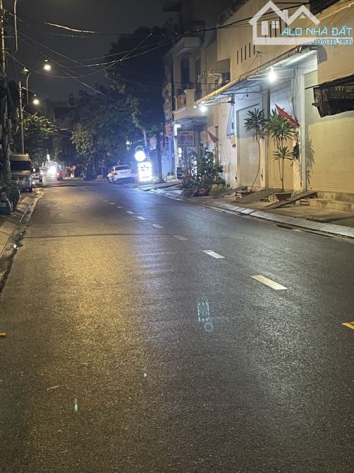 🏡LÊ VĂN QUỚI- NGÃ TƯ BỐN XÃ - GIÁP TÂN PHÚ - Q11- 113M2 - NGANG HƠN 5 - - 2