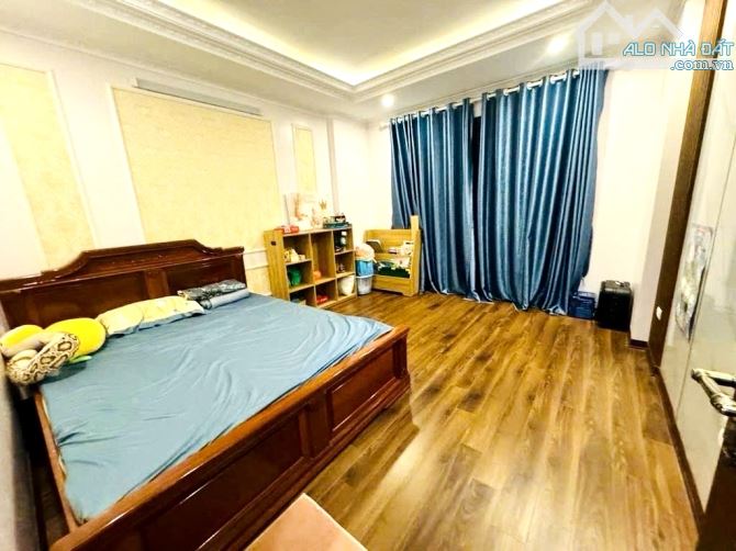 Bán Nhà Xuân Đỉnh - Xách Vali Về Ở Ngay - Khu Vực Phát Triển - Tiện Ích Ngập Tràn 40m2 - 2
