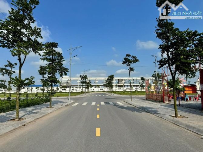 Cần bán lô đất hướng công viên, 90m2 , 1,65 tỷ, đường 2 ô tô tránh nhau, KCN Tiền Hải - 2