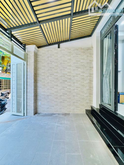 Bán nhà 4tầng khu vip 31/ Ung Văn Khiêm , Phường 25, Quận Bình Thạnh, dt 4 x16m 6pn 6wc - 2