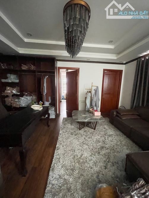 BÁN NHÀ 1 TRỆT 3 LẦU – GÓC 2 MẶT TIỀN CỰC ĐẸP - GẦN VINCOM Biên Hoà - 2