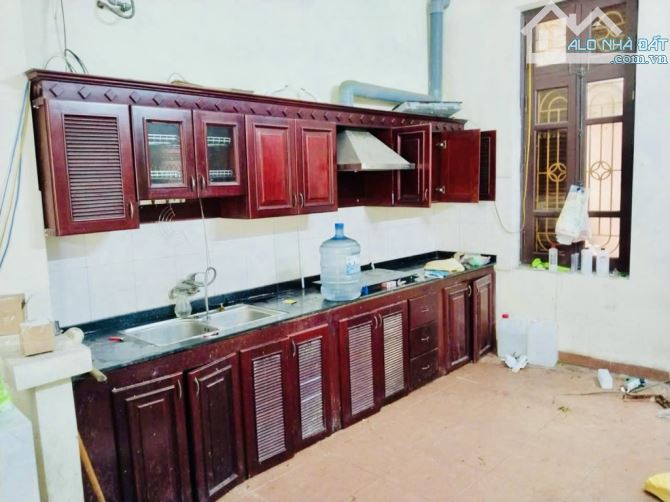Văn quán . Hà Đông. Lô góc 76m 4 tầng.26 tỷ. Trước mặt 3 ô tô tránh. - 2