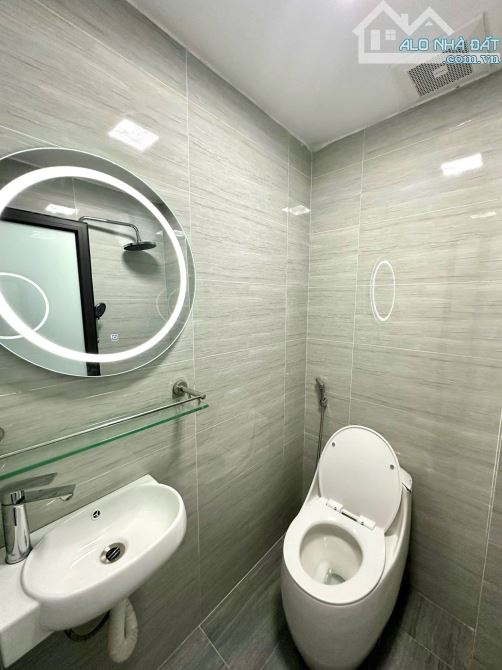BÁN NHÀ ĐỊNH CÔNG THƯỢNG - SỔ VUÔNG - 30M ÔTÔ ĐỖ - NGÕ BÁC GÁC 4 tầng x MT3m GIÁ 4.85 TỶ - 2