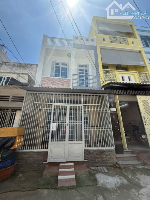 Bán nhà hai lầu ba phòng ngủ đường Bùi tư toàn diện tích 4 x 10 hoặc 40 m2 giá 4,5 tỷ TL - 2