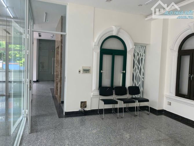 BIỆT THỰ SIÊU CẤP KHU HIM LAM KÊNH TẺ - QUẬN 7 - 2
