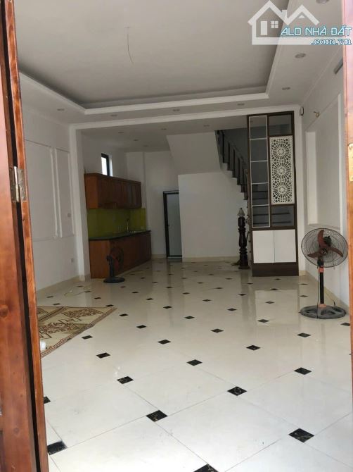 🔥🔥TRÌNH LÀNG SIÊU PHẨM LÊ THANH NGHỊ 28M 5TẦNG 5MT GIÁ 5.8 TỶ - GẦN ĐH BÁCH KHOA - MẶT T - 2