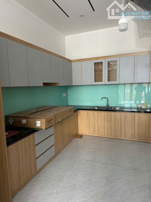 Bán nhà 1T1L mới tinh, SR,TC, gần GX Thuận Hoà – Tân Phong, chỉ 3 tỷ 650 - 2