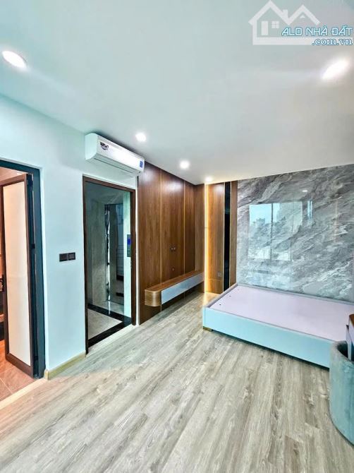 BÁN TÒA NHÀ 9 TẦNG – PHỐ THÁI HÀ  55M² – MT 5M  VỈA HÈ  Ô TÔ TRÁNH  GIÁ 36 TỶ - 2
