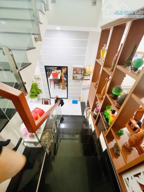 Nhà NGUYỄN SƠN, TÂN PHÚ, hẻm 10m kinh doanh, 3PN, nhỉnh 7 Tỷ - 2