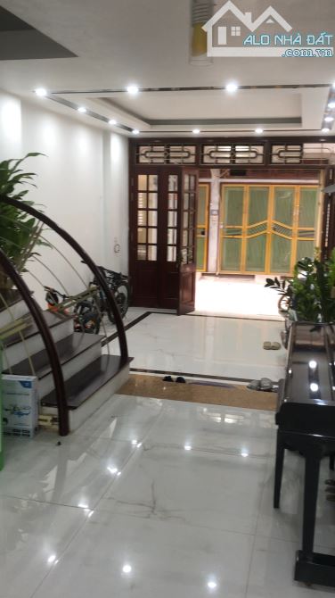Bán nhà phân lô Vũ Hữu – Thanh Xuân – 54m² x 4T – Gara ô tô – hai thoáng vĩnh viễn - 2