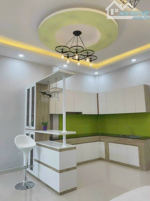 Bán nhà 1 trệt 1 lầu hẻm thông xe hơi đường 385 Lê Văn Việt giá 6,5 tỷ/ 61m2 - 2