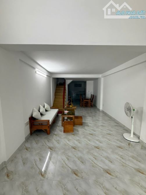 BÁN CĂN HỘ CT2, VCN PHƯỚC HẢI, 69,2M2, 2 PN, 2WC, TẦNG CAO,GIÁ 3,2 TỶ, CN 22.8 - 2