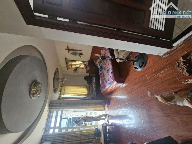 HẺM XE HƠI GẦN GIÁO XỨ PHANXICO Ở 1 CĂN 1 CĂN CHO THUÊ, 260m2 CHỈ 18 TỶ. - 2