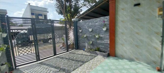Căn nhà đẹp ngay trung tâm 72m2 nhà cấp 4 giá 770 triệu thương lượng - 2