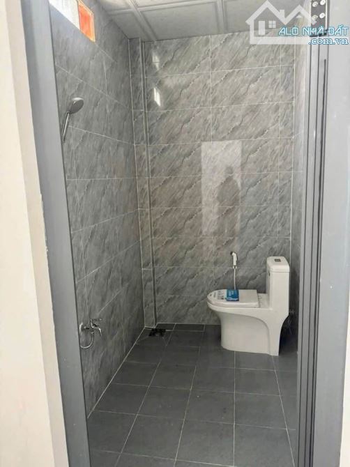 BÁN NHÀ CẤP 4 NGAY KHU VỰC GẦN TÂN UYÊN BÌNH DƯƠNG CHỈ VỚI 379 TRIỆU.. - 2