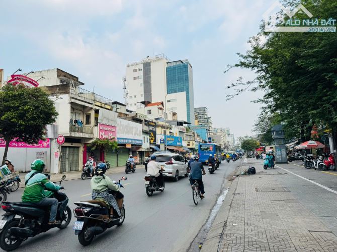 Rất Gấp - Bán Nhà Góc 2MT CMT8 Thông Nguyễn Phúc Nguyên - 8,5x23 Nhỉnh 30 Tỷ - 2