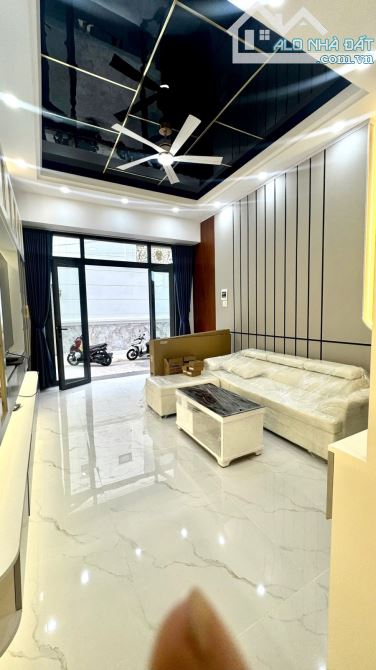 Bán nhà hẻm 83.76 Đào Tông Nguyên giá rẻ hơn thị trường 10%. - 2