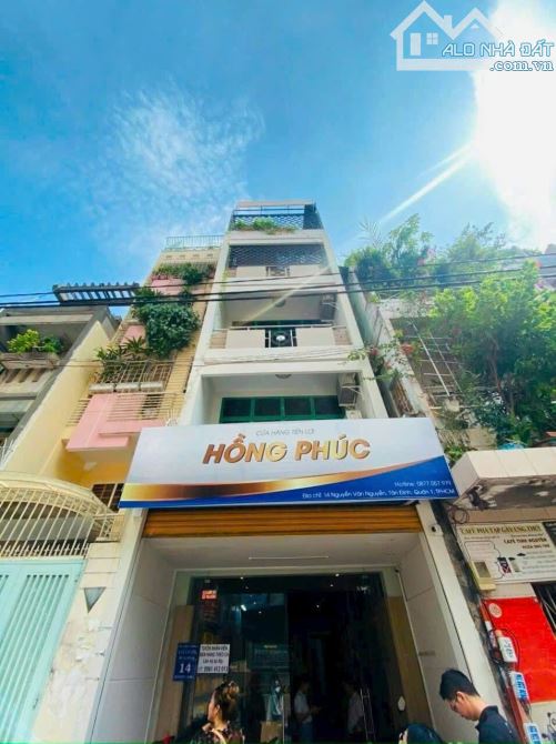 Mặt tiền Nguyễn Đình Chiểu, Phường 4, Quận 3. Diện tích 3m x 13m. Kết cấu 4 tầng, giá 13 t - 2