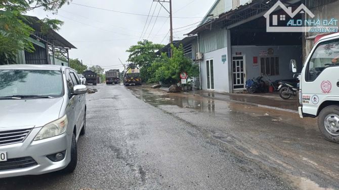 BÁN ĐẤT 3 MẶT TIỀN HƠN 1000m2 14 tỷ PHƯỜNG TÂN ĐÔNG HIỆP TP HCM - 2