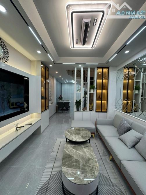 CỰC PHẨM KHƯƠNG HẠ - NGÕ THÔNG - 3 GÁC TRÁNH - FULL NỘI THẤT - BAY NHANH - 2