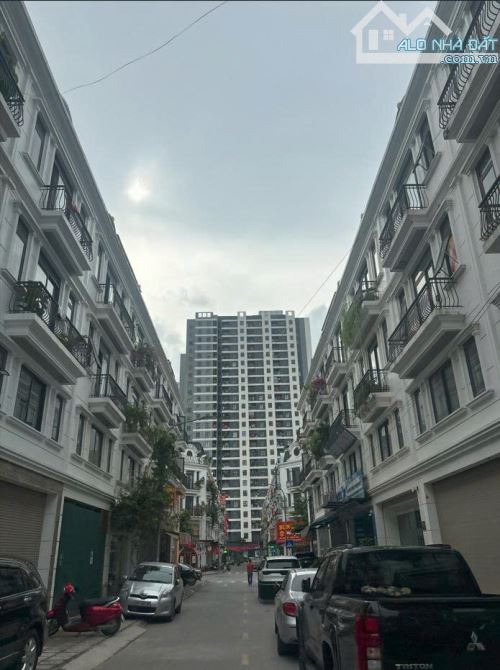 BÁN GẤP BIỆT THỰ ĐƠN LẬP – KHU 31HA, TRÂU QUỲ, GIA LÂM - 2