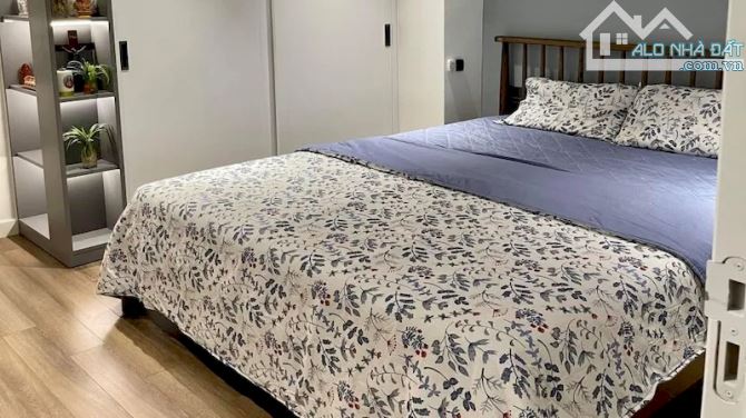 BÁN NHÀ MỚI VÕNG THỊ THOÁNG TRƯỚC SAU, GẦN Ô TÔ, TIỆN ĐI LẠI, GẦN HỒ - 2