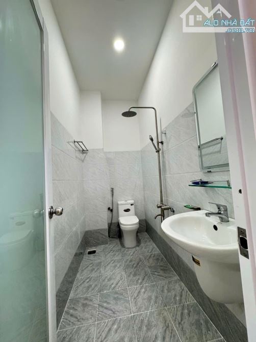 227/3/6 Phạm Văn Chiêu p14 Gò Vấp - 4x13m - 5 tầng - Full Nội thất - 2
