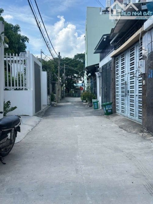 Nhà 4 tầng FULL NỘI THẤT đường THẠNH XUÂN 25 phường TX Q12 dt 96m2 (5mx19m) Hẻm Ôtô - 2