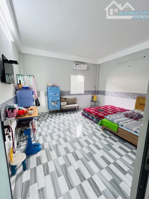 Nhà đẹp Tân Hòa Đông Q6 ngang 5.2m DT 68m2, 3 tầng BTCT 4PN,Giá nhỉn 6 tỷ - 2