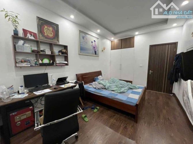 Chính chủ bán nhà lô góc ngõ 197 Trần Phú Hà Đông Ô tô KD 50m2 Mặt tiền 6.5m nhỉnh 11 tỷ - 2
