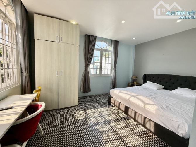 ♣ Góc MT Cao Xuân Dục, đi bộ Công Viên Như Nguyệt, Sông Hàn, 65m2, 5 tầng, 7 căn hộ cao - 2