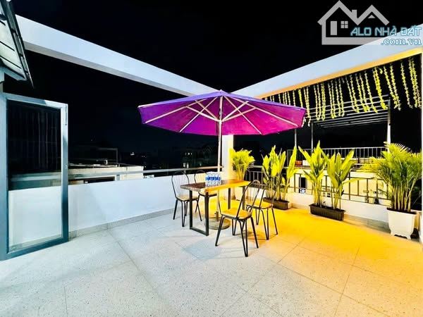 NGAY CV LÀNG HOA - XE HƠI TỚI NHÀ - 56M2 (4 X 14) - 4 TẦNG - 4PN ( CÓ PN DƯỚI TRỆT) - 2