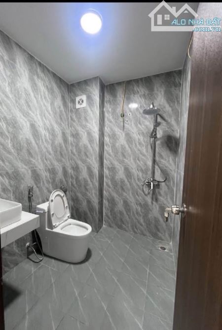 Em Công đang cần bán nhà 5t,45m tại Đa Sỹ,Hà Đông,ngõ thoáng chỉ 7t - 2